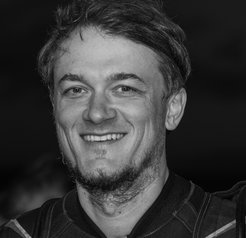 Dragan Huterer, who currently is spending his sabbatical at MPA